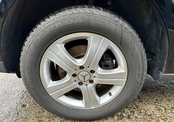 Mercedes-Benz ML cena 39999 przebieg: 279300, rok produkcji 2006 z Szczecin małe 497